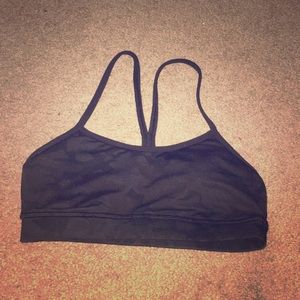 Athletic bra